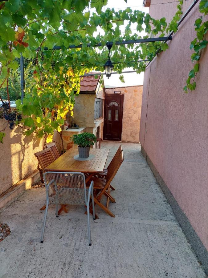 Ferienwohnung Green Oasis Kotor Exterior foto